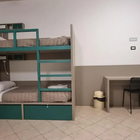 Hostel Giovane Europa Di Trento